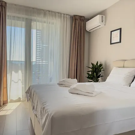 Modern 1br With Free Street Parking And Free Gym Pass