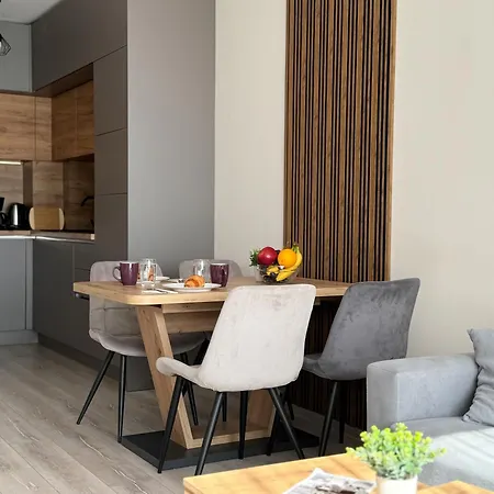 Modern 1br With Free Street Parking And Free Gym Pass *