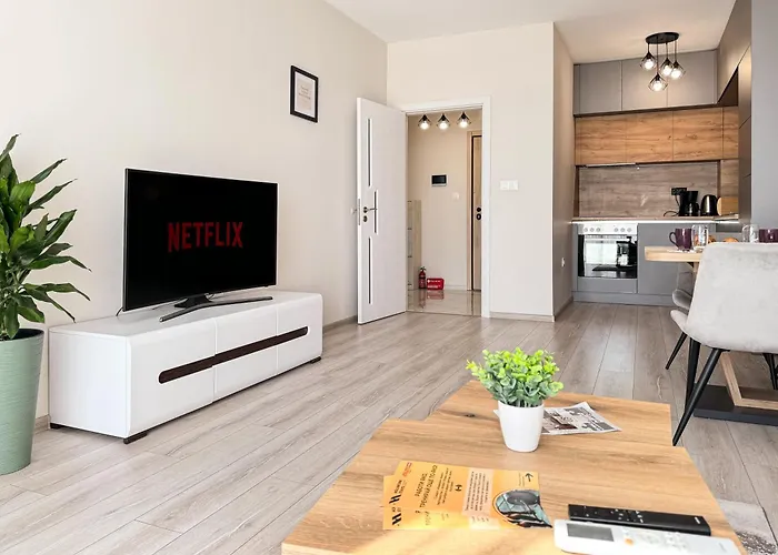 Modern 1br With Free Street Parking And Free Gym Pass 5-min Drive From Centre * Пловдив