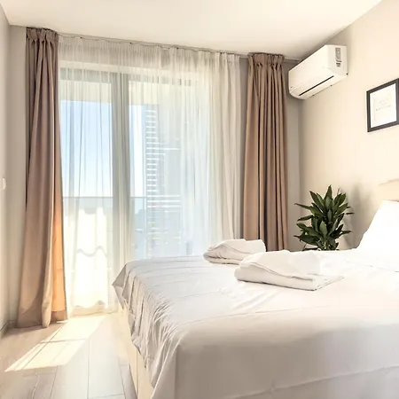 Modern 1br With Free Street Parking And Free Gym Pass 아파트