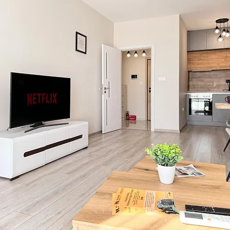 Modern 1br With Free Street Parking And Free Gym Pass 5-min Drive From Centre * Plovdiv