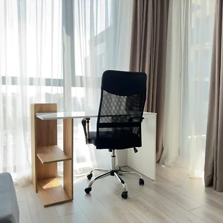 公寓 Modern 1br With Free Street Parking And Free Gym Pass 5-min Drive From Centre