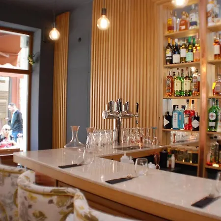 Modern 1br With Free Street Parking And Free Gym Pass بلوفديف