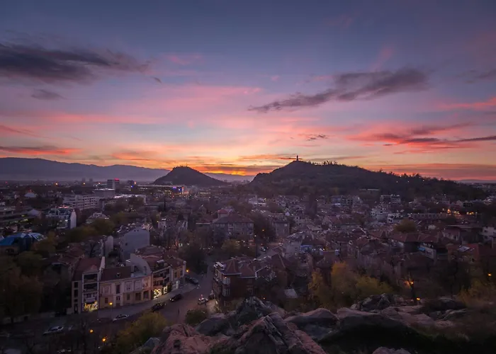 Modern 1br With Free Street Parking And Free Gym Pass 5-min Drive From Centre 아파트 플로브디프