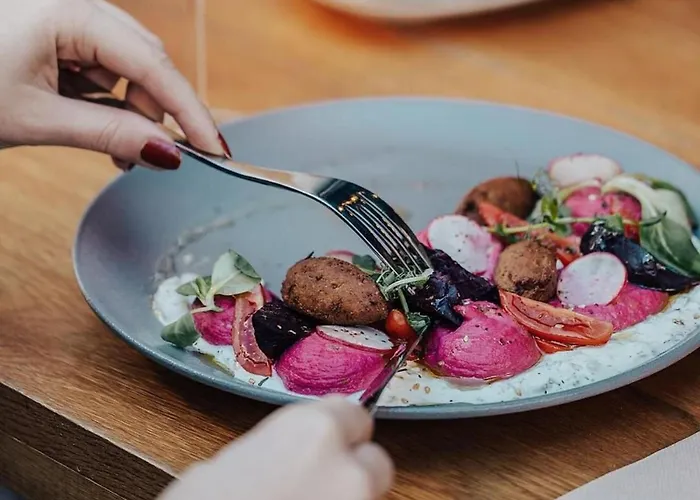 아파트 Modern 1br With Free Street Parking And Free Gym Pass 5-min Drive From Centre